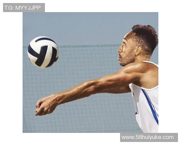 顶级足球球星训练秘笈揭秘 从基础到巅峰成就全面剖析 顶级足球球星训练秘笈揭秘 从基础到巅峰成就全面剖析